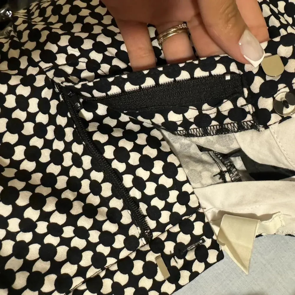 H&M Geometric Pattern Women Pants Sz 4- black and white - Picture 10 of 10